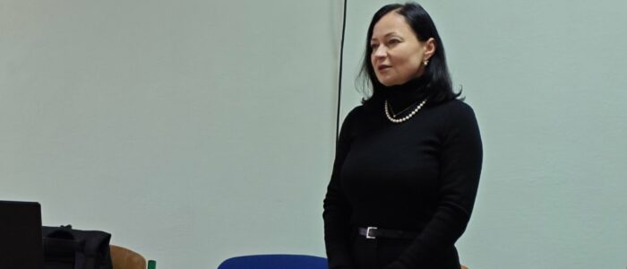 IMG-4f9d7c05bf495b5c68f5c33f2d1124ee-V