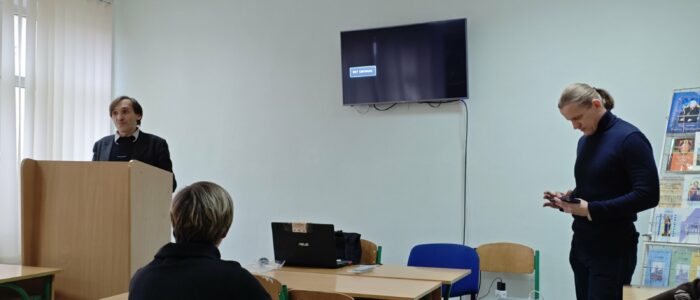 IMG-ddb7e619d3fcfcc19c60398b4a91f0f9-V